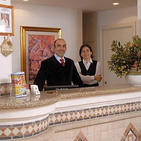 Ristorante Su Barchile فندق 3*